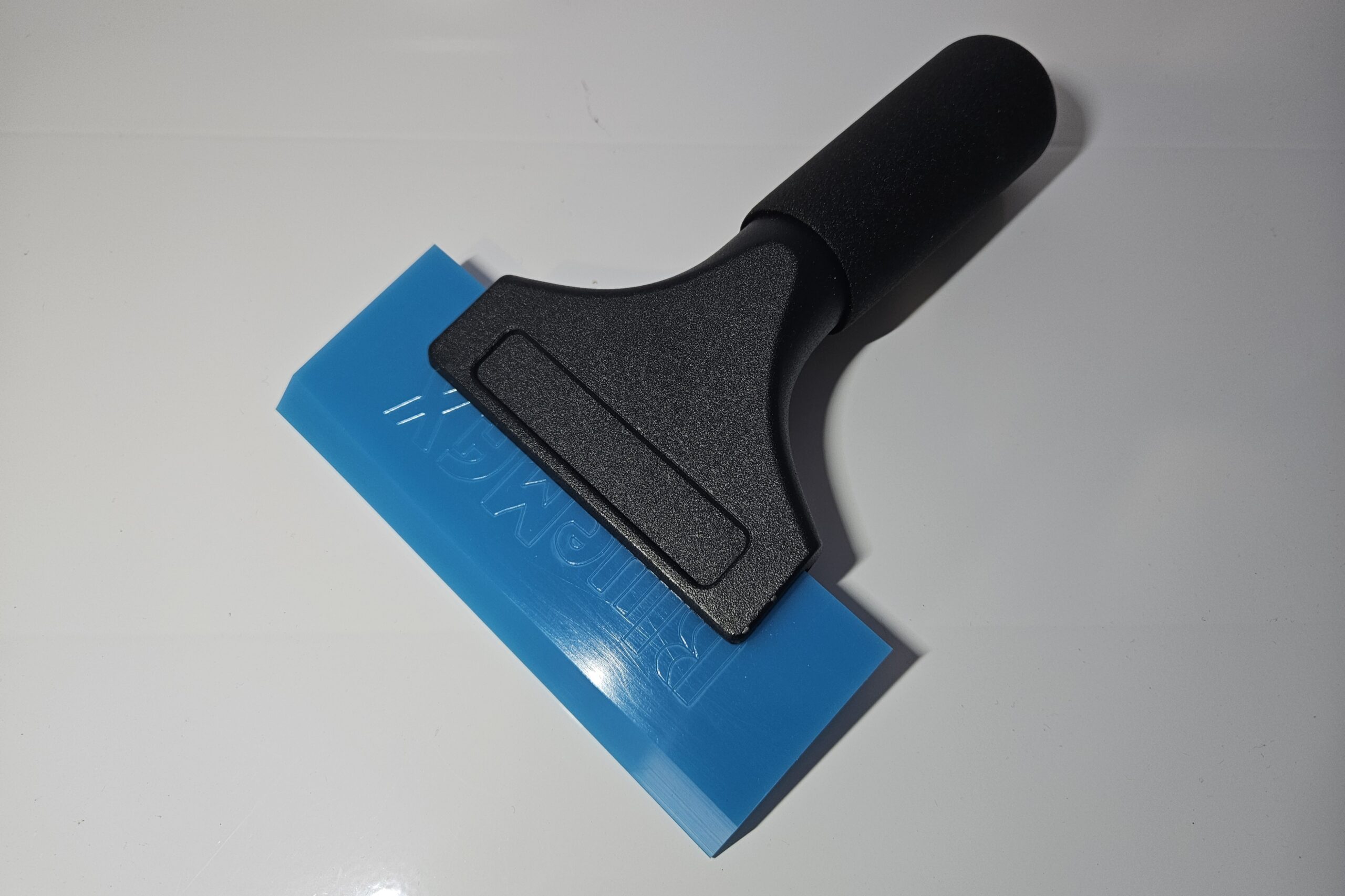 Rakla BlueMax z uchwytem, Rakla do przyciemnia szyb